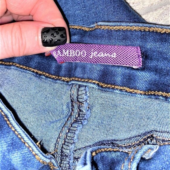 NWOT Bamboo Ripped Designer Jeans Made in the USA Inseam is 28" - Picture 9 of 16